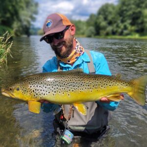 Fly Fishing in Poland Dunajec River (7)
